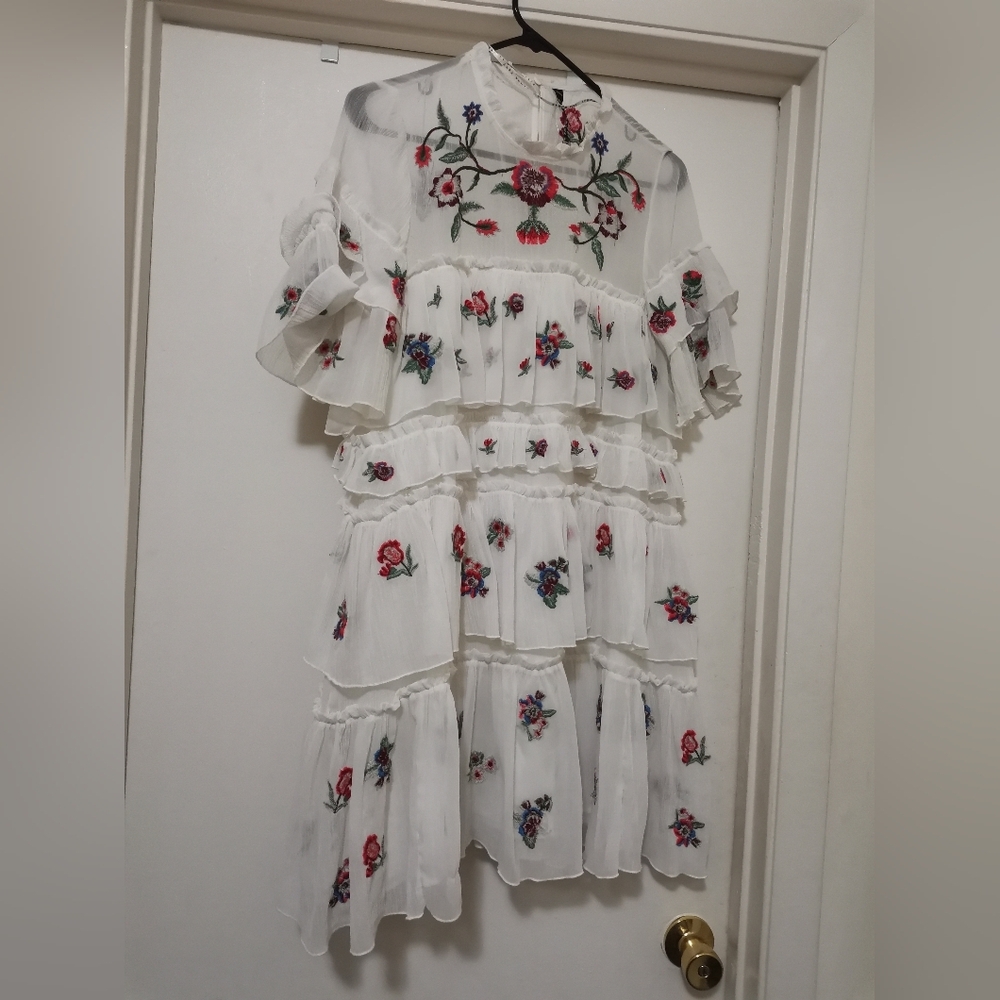 ZARA White Embroidered Floral Tiered Dress - Picture 3 of 4
